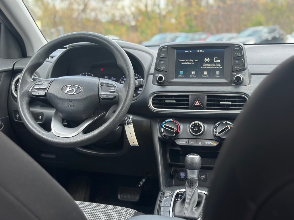 2021 Hyundai Kona in Pickering, Ontario - 11 - w1024h768px