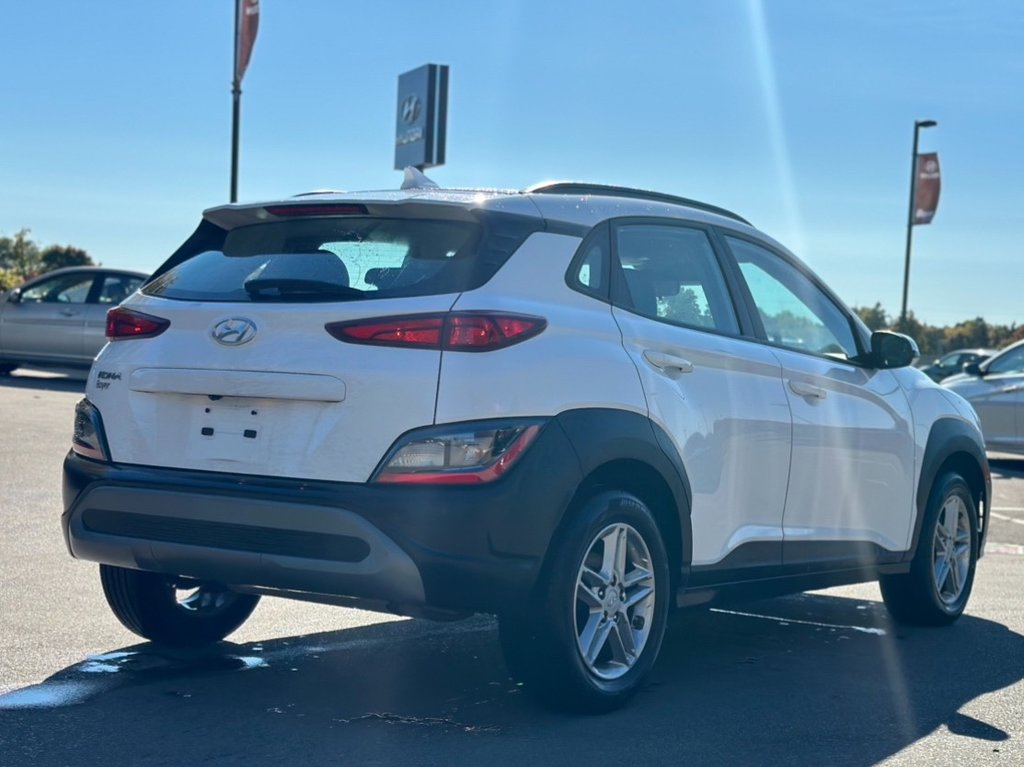 2022 Hyundai Kona in Pickering, Ontario - 5 - w1024h768px