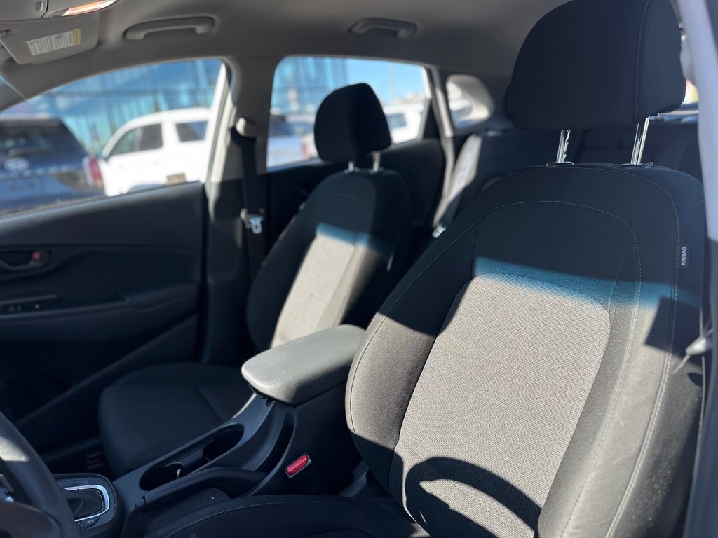 2022 Hyundai Kona in Pickering, Ontario - 10 - w1024h768px