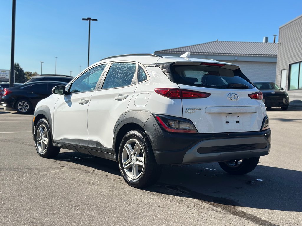 2022 Hyundai Kona in Pickering, Ontario - 3 - w1024h768px