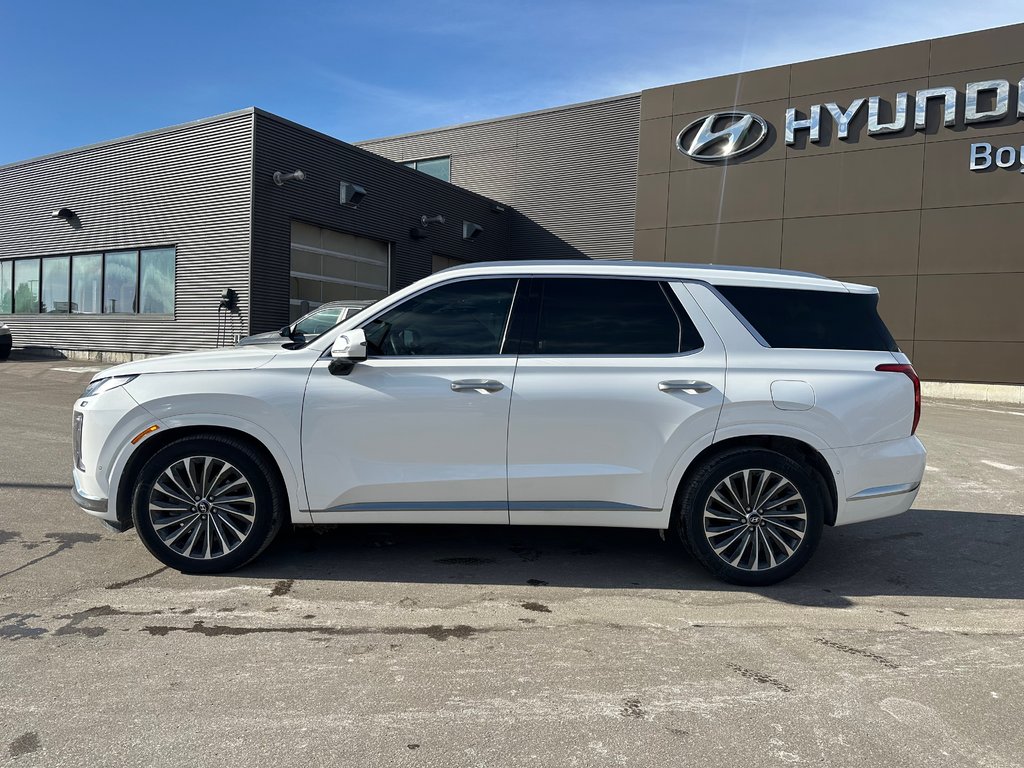 2024 Hyundai Palisade in Pickering, Ontario - 2 - w1024h768px