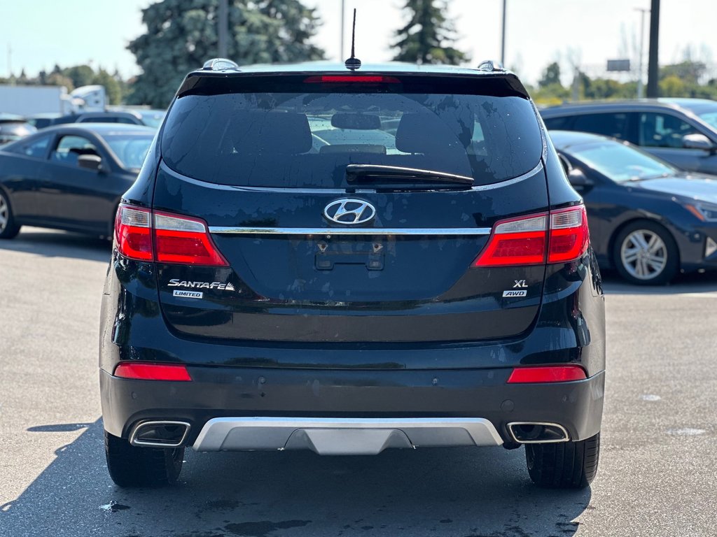 2016 Hyundai Santa Fe XL in Pickering, Ontario - 4 - w1024h768px