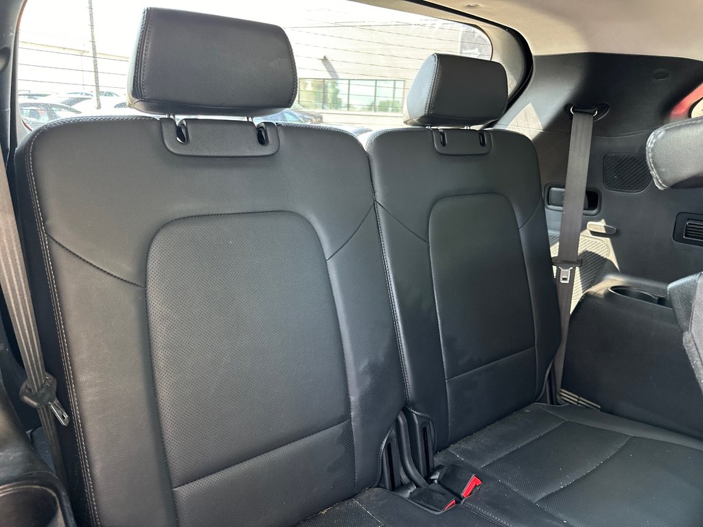 2016 Hyundai Santa Fe XL in Pickering, Ontario - 17 - w1024h768px