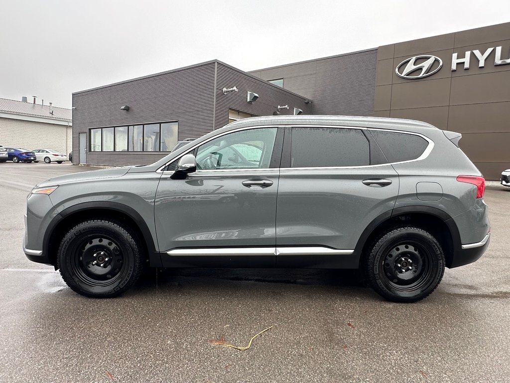 2021 Hyundai Santa Fe in Pickering, Ontario - 2 - w1024h768px