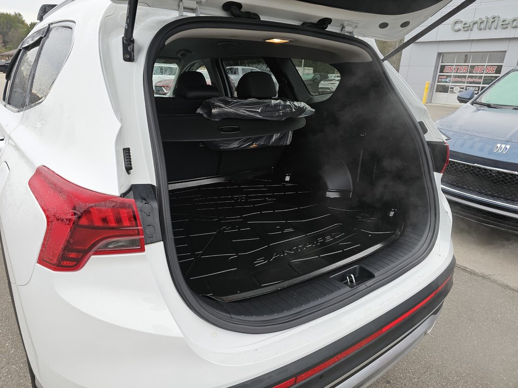 2023 Hyundai Santa Fe in Pickering, Ontario - 6 - w1024h768px