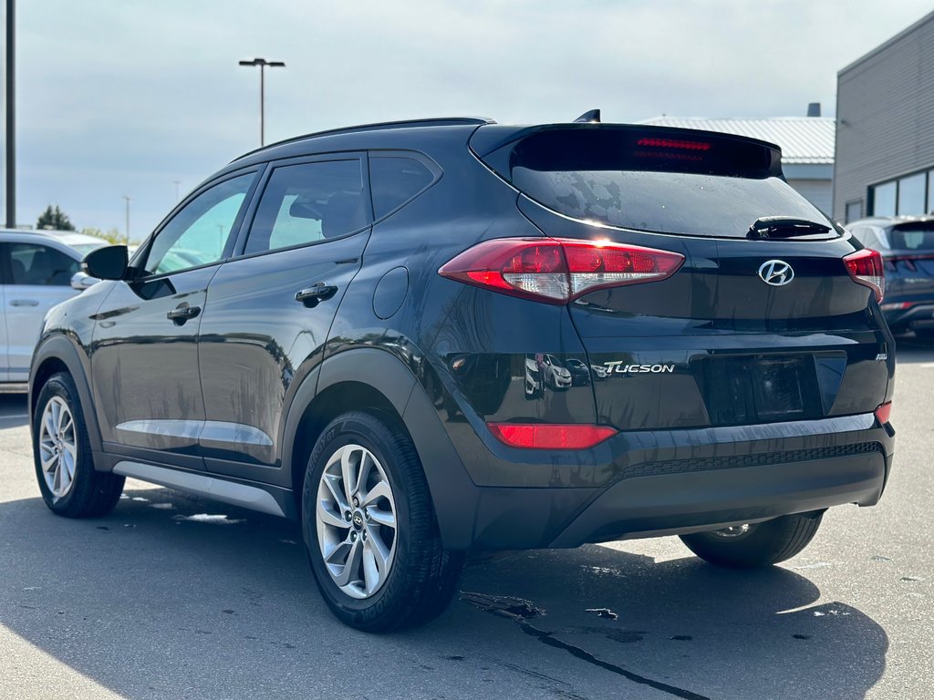 2018 Hyundai Tucson in Pickering, Ontario - 3 - w1024h768px