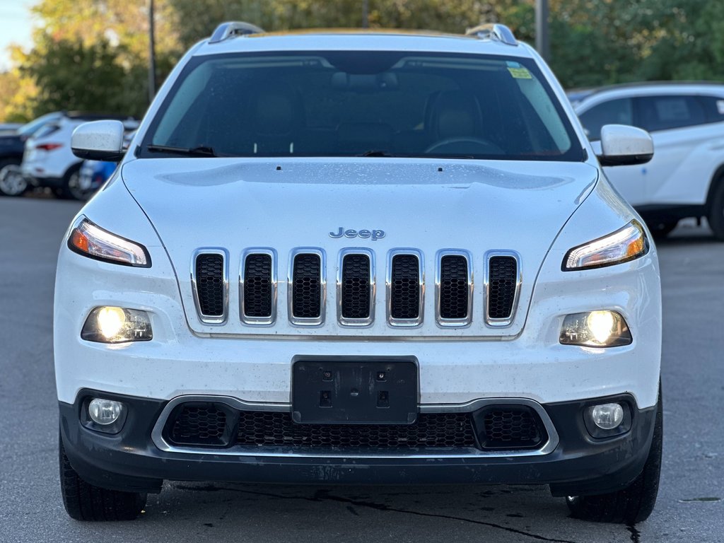 2016 Jeep Cherokee in Pickering, Ontario - 9 - w1024h768px