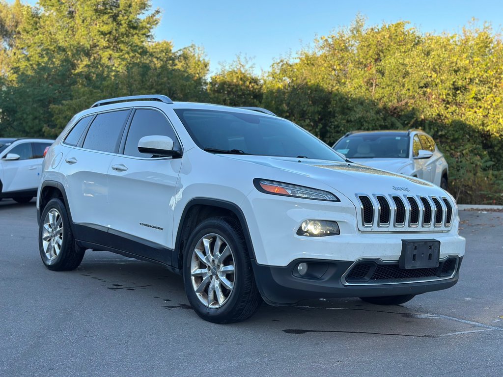 2016 Jeep Cherokee in Pickering, Ontario - 8 - w1024h768px