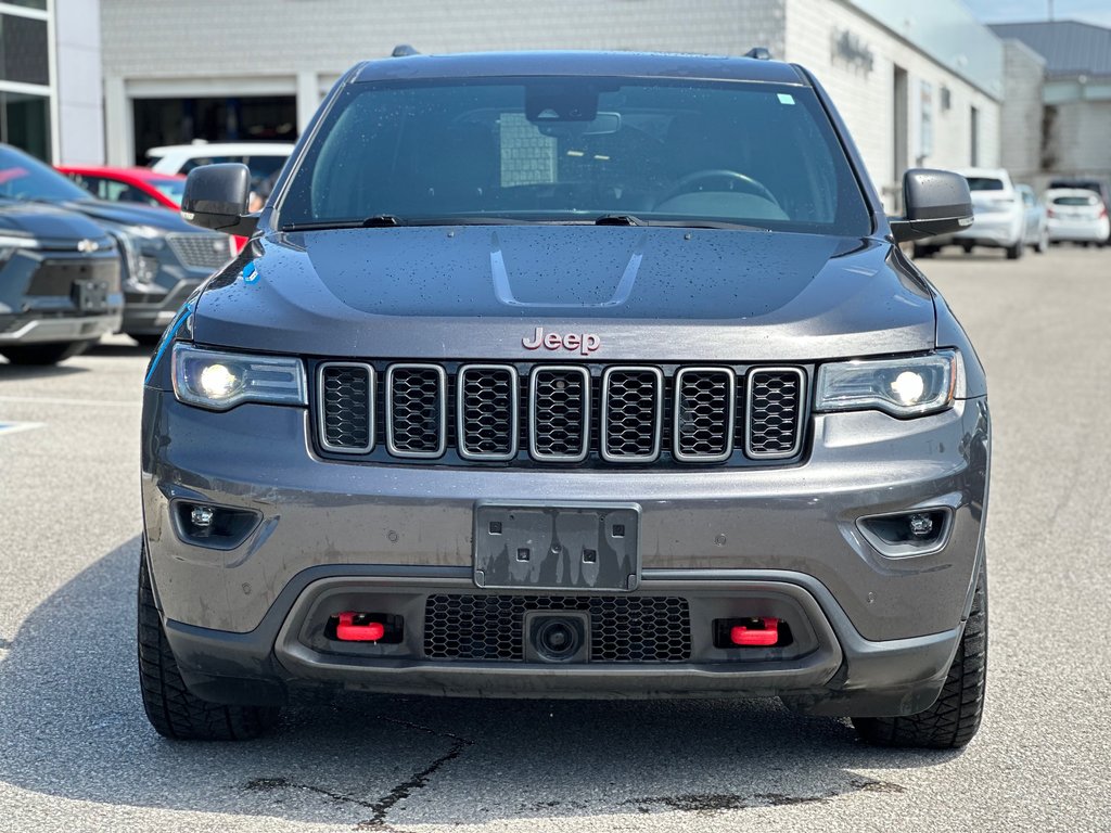 2019  Grand Cherokee TRAILHAWK in Pickering, Ontario - 5 - w1024h768px