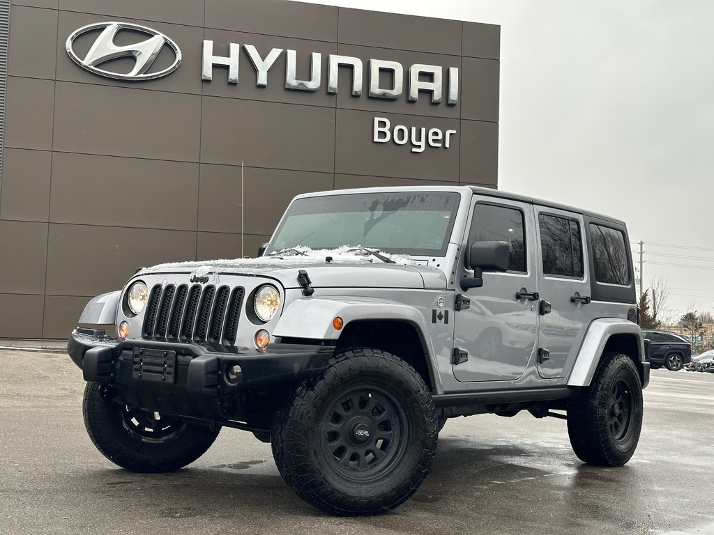 2014 Jeep Wrangler Unlimited in Pickering, Ontario - 1 - w1024h768px