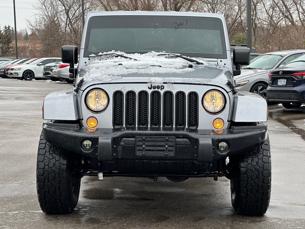 2014 Jeep Wrangler Unlimited in Pickering, Ontario - 8 - w1024h768px