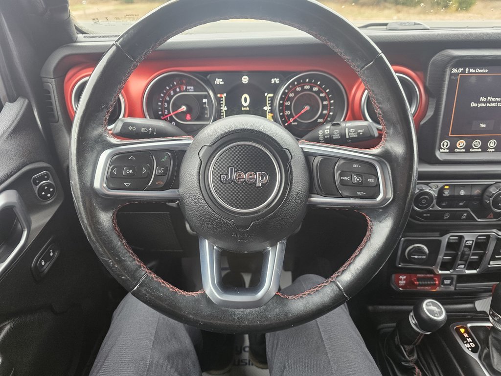 2020 Jeep Wrangler Unlimited in Pickering, Ontario - 12 - w1024h768px