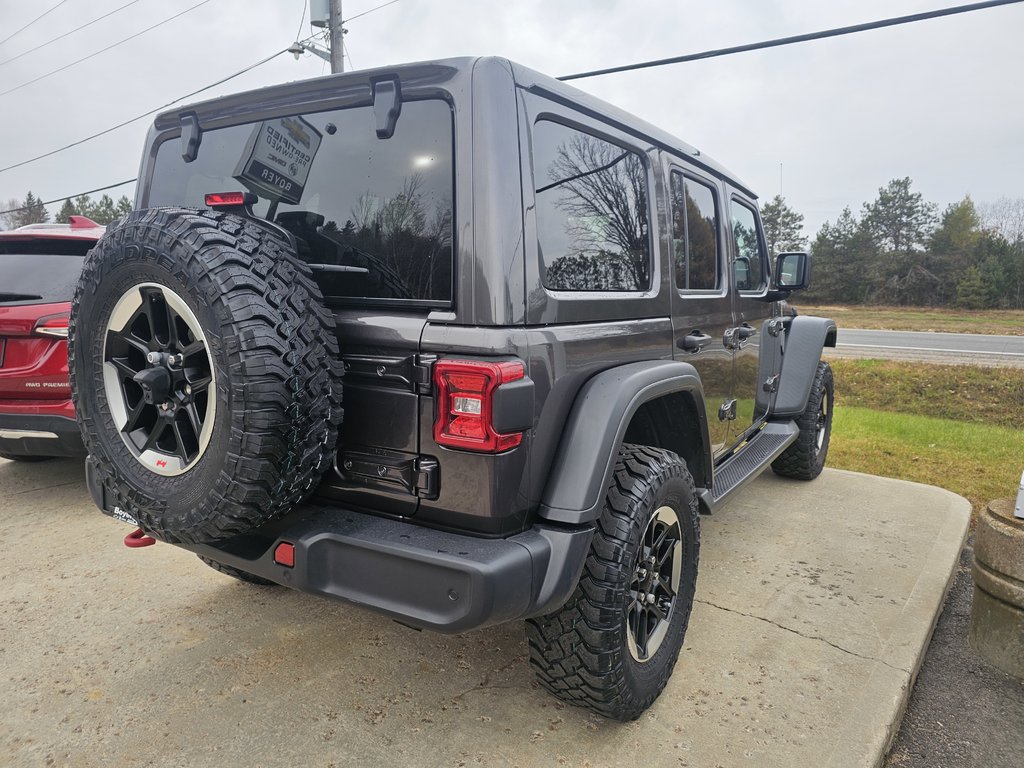 2020 Jeep Wrangler Unlimited in Pickering, Ontario - 4 - w1024h768px