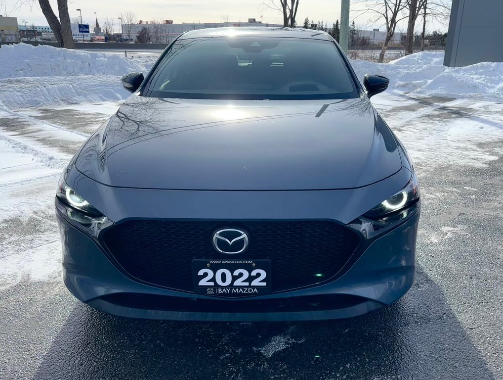 2022 Mazda 3 in Pickering, Ontario - 2 - w1024h768px