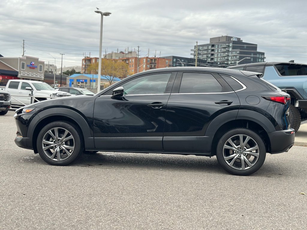 2020 Mazda CX-30 in Pickering, Ontario - 2 - w1024h768px