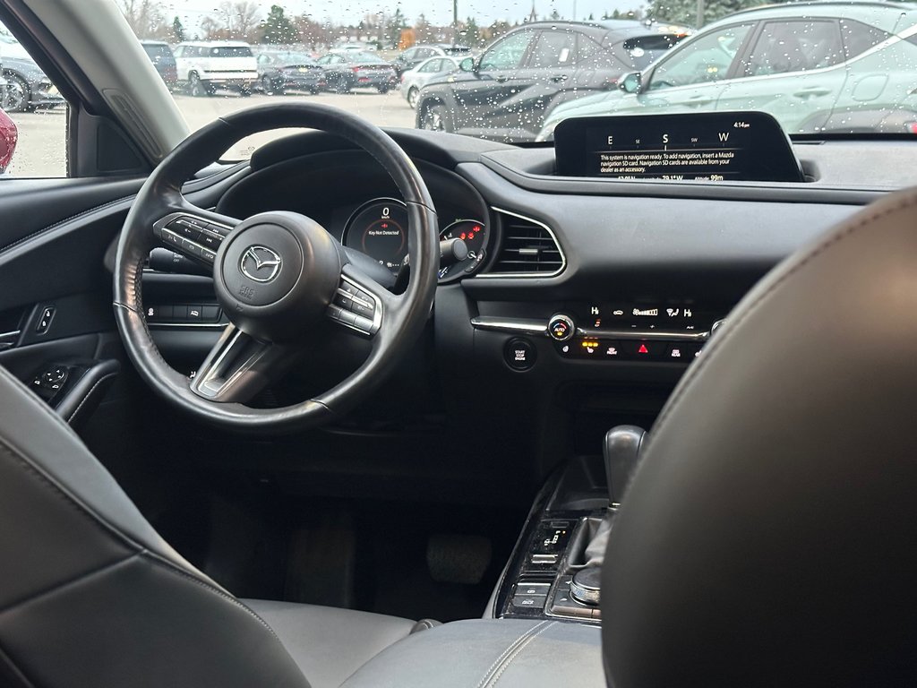 2023 Mazda CX-30 in Pickering, Ontario - 11 - w1024h768px