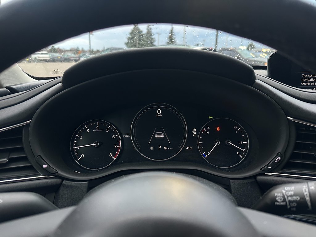 2023 Mazda CX-30 in Pickering, Ontario - 16 - w1024h768px