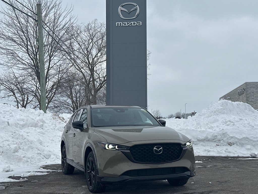 2024 Mazda CX-5 in Pickering, Ontario - 3 - w1024h768px