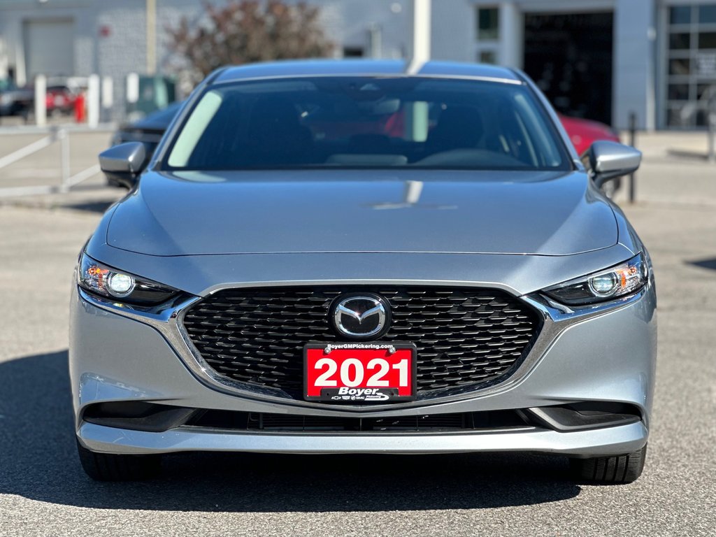 2021 Mazda 3 in Pickering, Ontario - 5 - w1024h768px