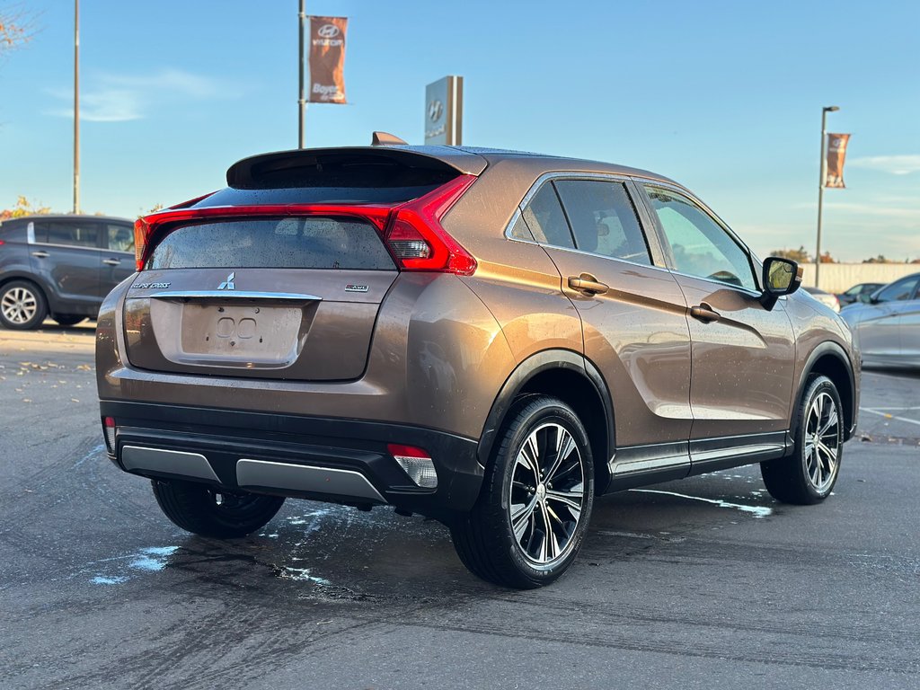 2020 Mitsubishi ECLIPSE CROSS in Pickering, Ontario - 5 - w1024h768px