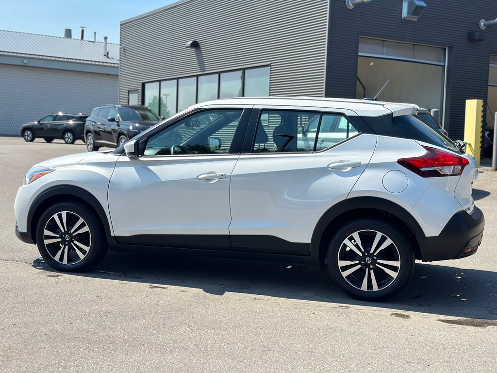 2019 Nissan KICKS in Pickering, Ontario - 2 - w1024h768px