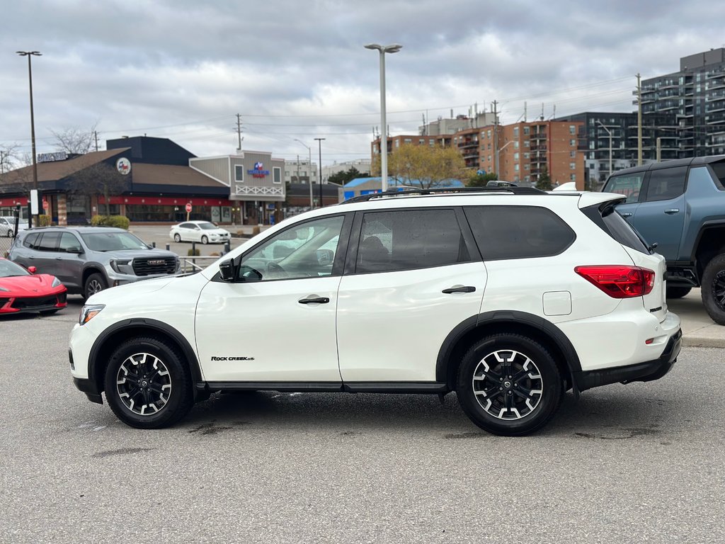 2019 Nissan Pathfinder in Pickering, Ontario - 2 - w1024h768px