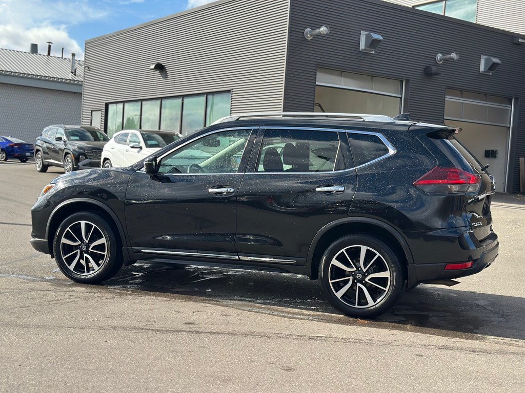 2018 Nissan Rogue in Pickering, Ontario - 2 - w1024h768px