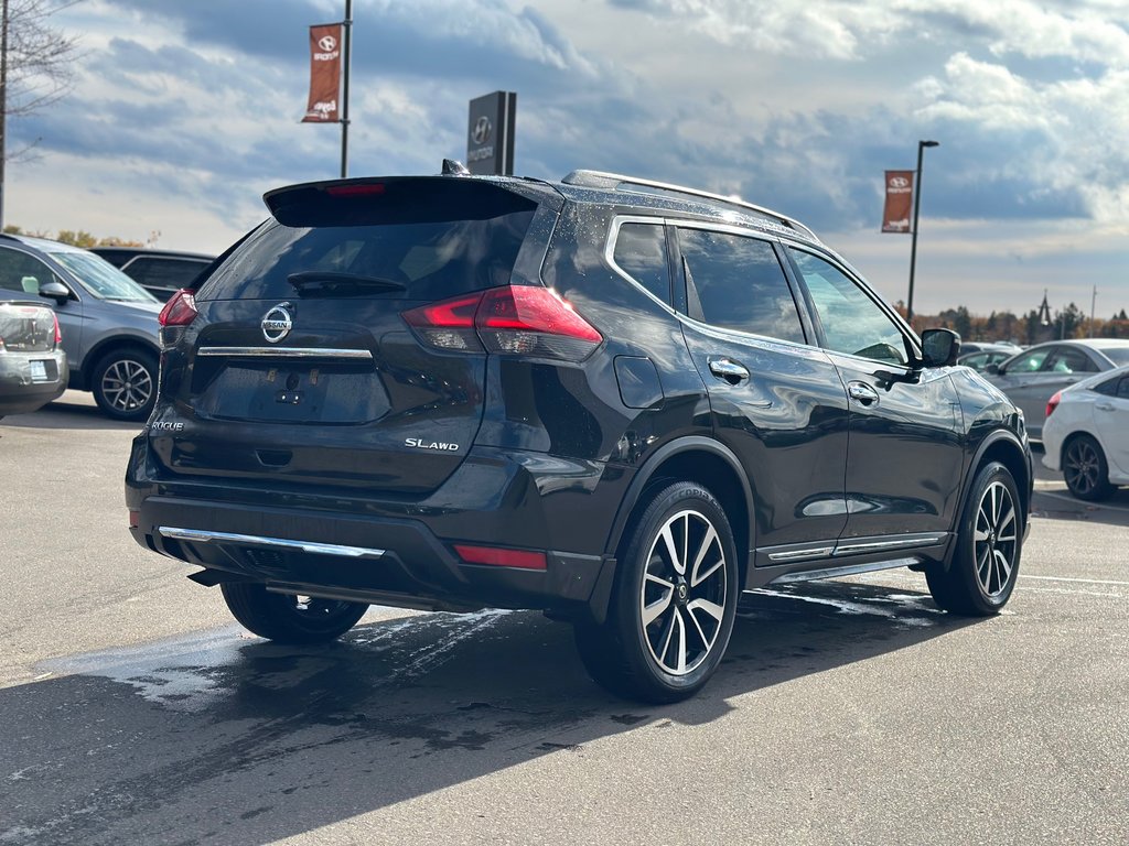 2018 Nissan Rogue in Pickering, Ontario - 5 - w1024h768px