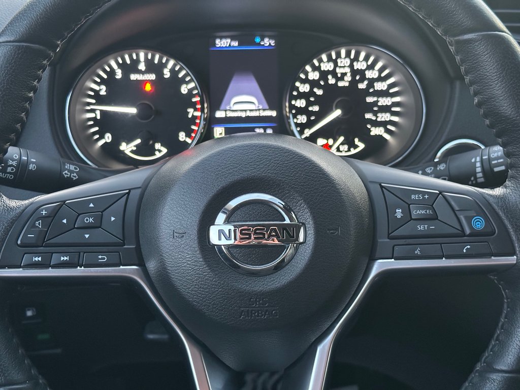 2020 Nissan Rogue in Pickering, Ontario - 12 - w1024h768px