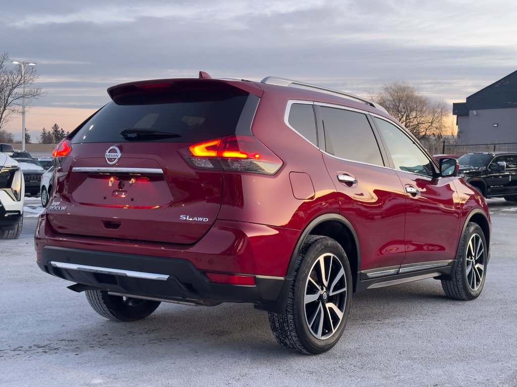 2020 Nissan Rogue in Pickering, Ontario - 5 - w1024h768px