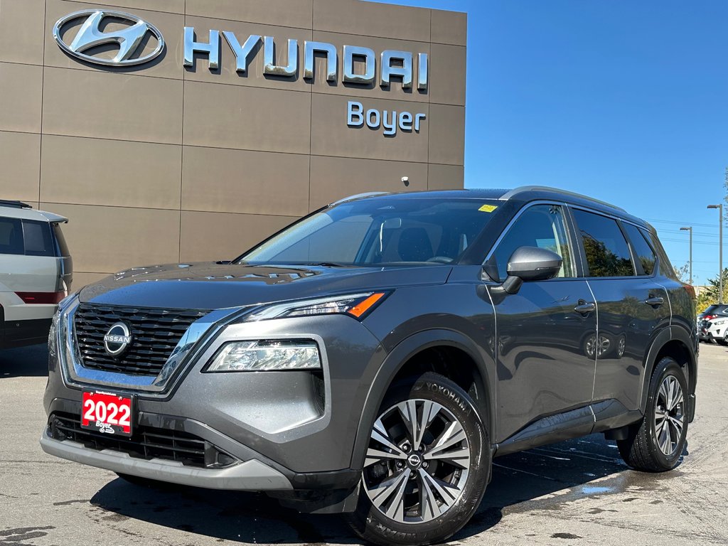 2022 Nissan Rogue in Pickering, Ontario - 1 - w1024h768px