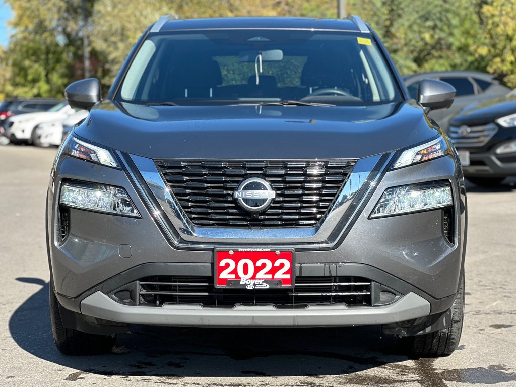 2022 Nissan Rogue in Pickering, Ontario - 8 - w1024h768px