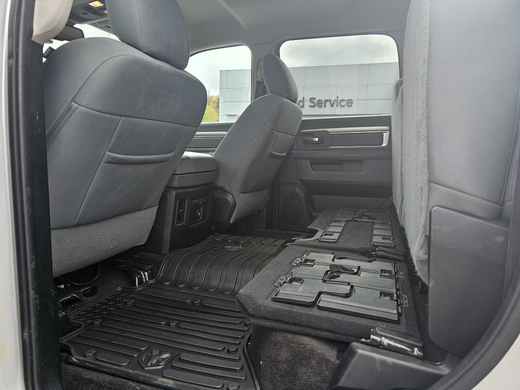 2017 Ram 1500 in Bancroft, Ontario - 31 - w1024h768px