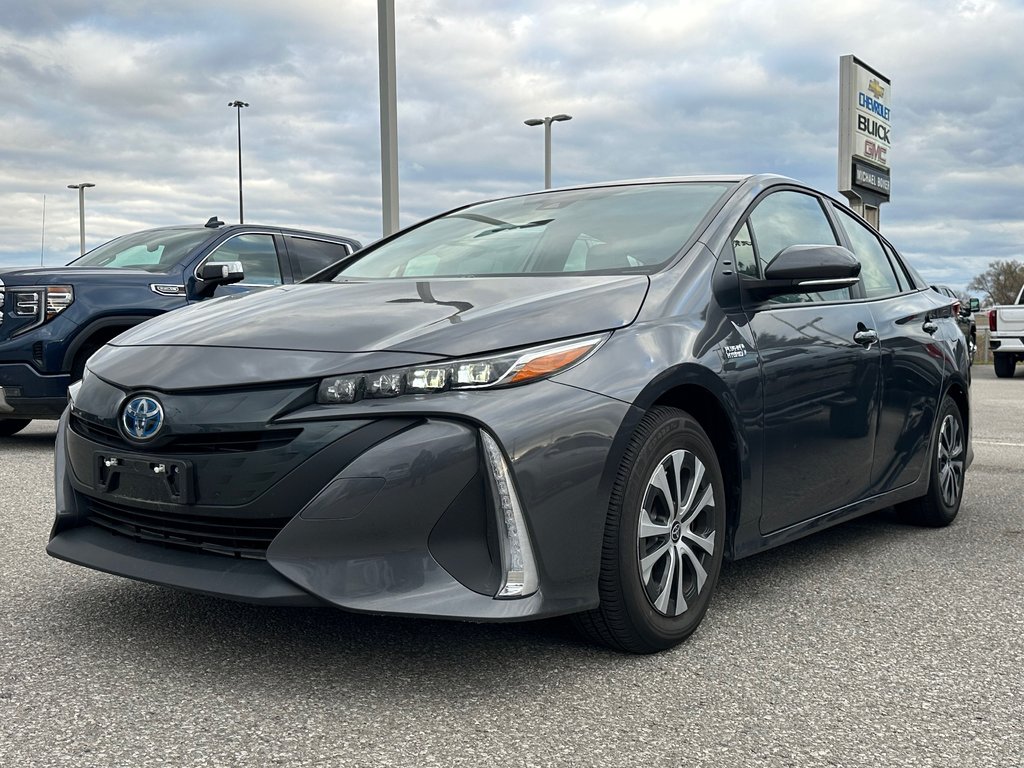 2022 Toyota PRIUS PRIME in Pickering, Ontario - 1 - w1024h768px