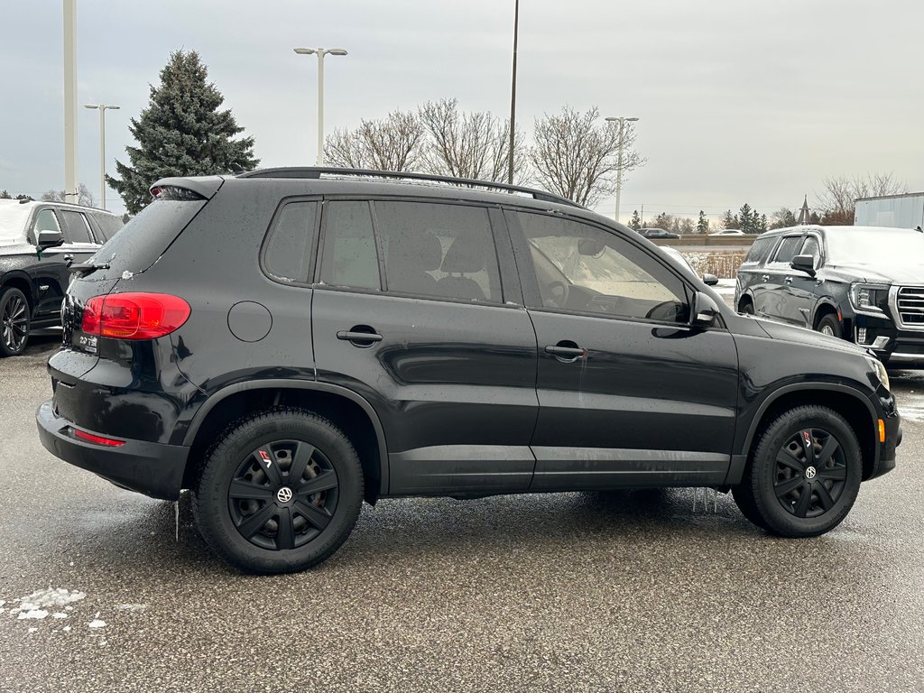 2012  Tiguan TRENDLINE in Pickering, Ontario - 6 - w1024h768px