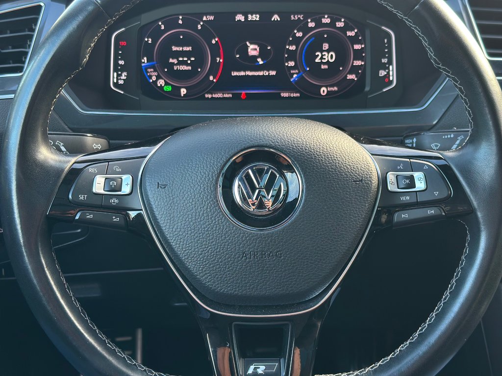 2021 Volkswagen Tiguan in Pickering, Ontario - 11 - w1024h768px