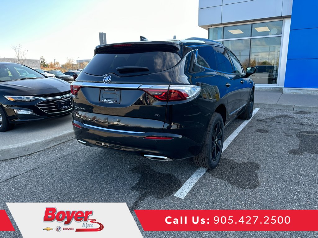 2024 Buick Enclave in Pickering, Ontario - 4 - w1024h768px