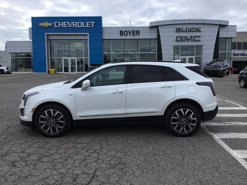 2023 Cadillac XT5 in Pickering, Ontario - 2 - w1024h768px