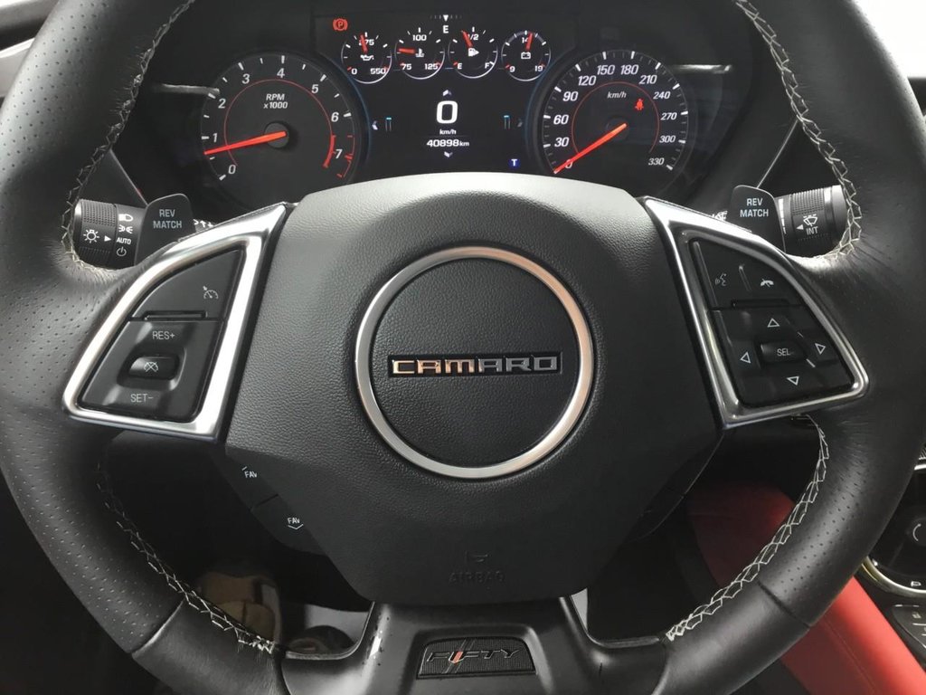 2017 Chevrolet Camaro in Pickering, Ontario - 11 - w1024h768px