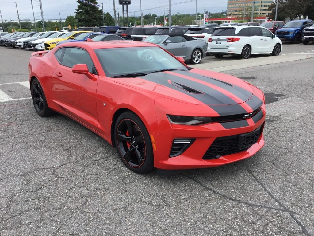 2017 Chevrolet Camaro in Pickering, Ontario - 8 - w1024h768px