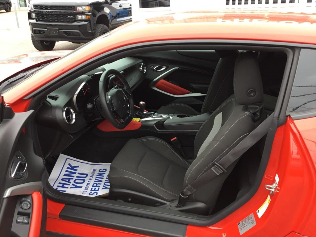 2017 Chevrolet Camaro in Pickering, Ontario - 10 - w1024h768px