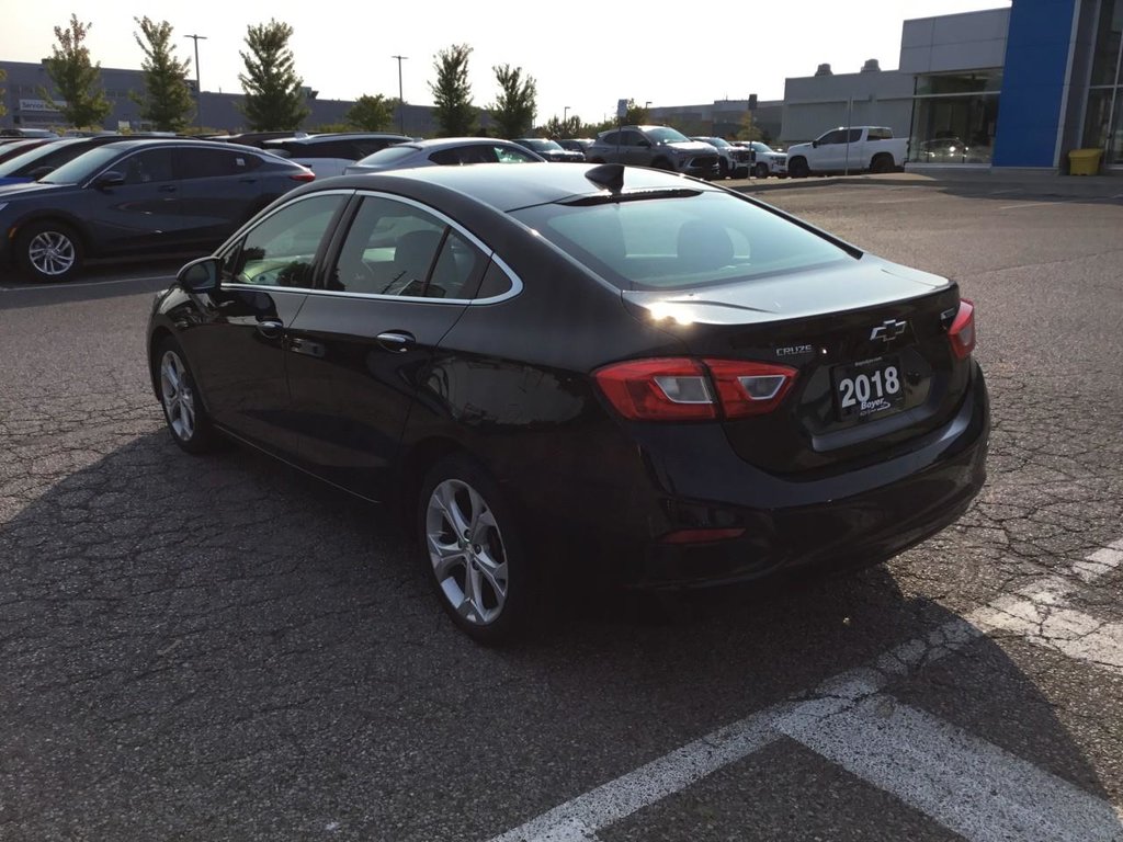 2018 Chevrolet Cruze in Pickering, Ontario - 3 - w1024h768px