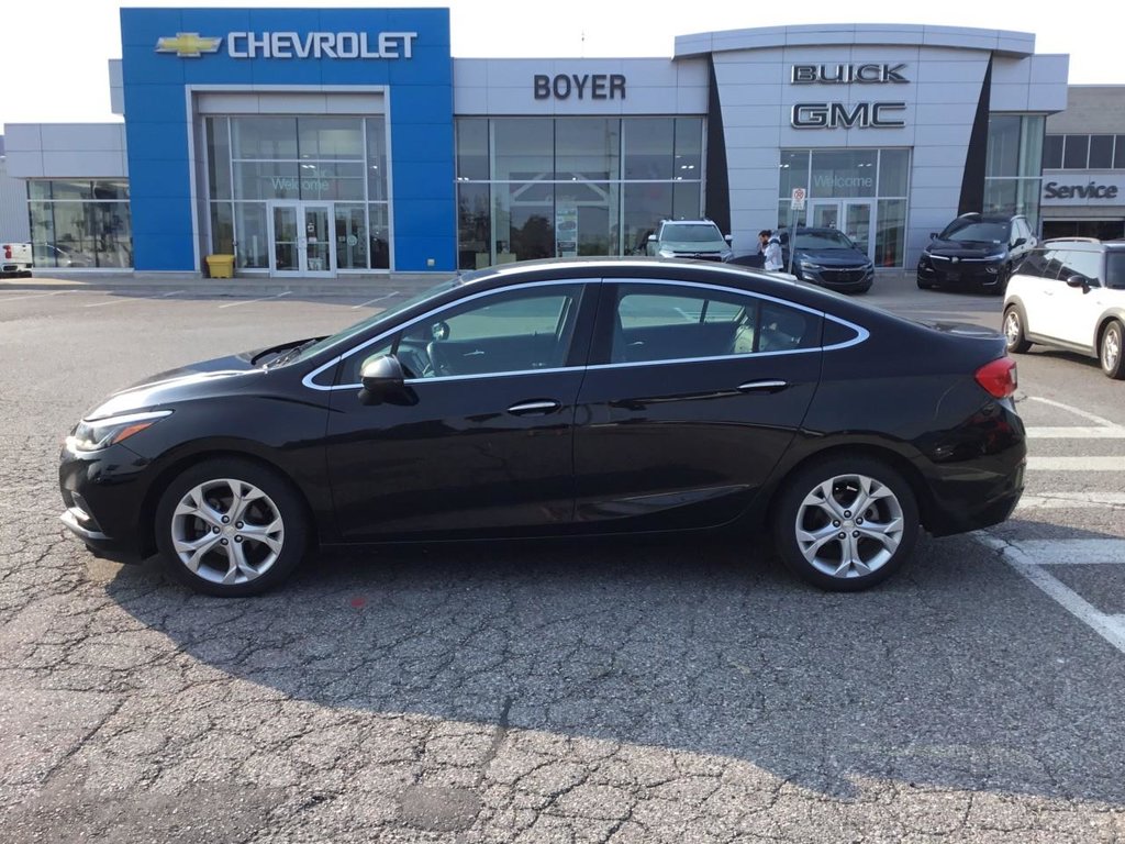 2018 Chevrolet Cruze in Pickering, Ontario - 2 - w1024h768px