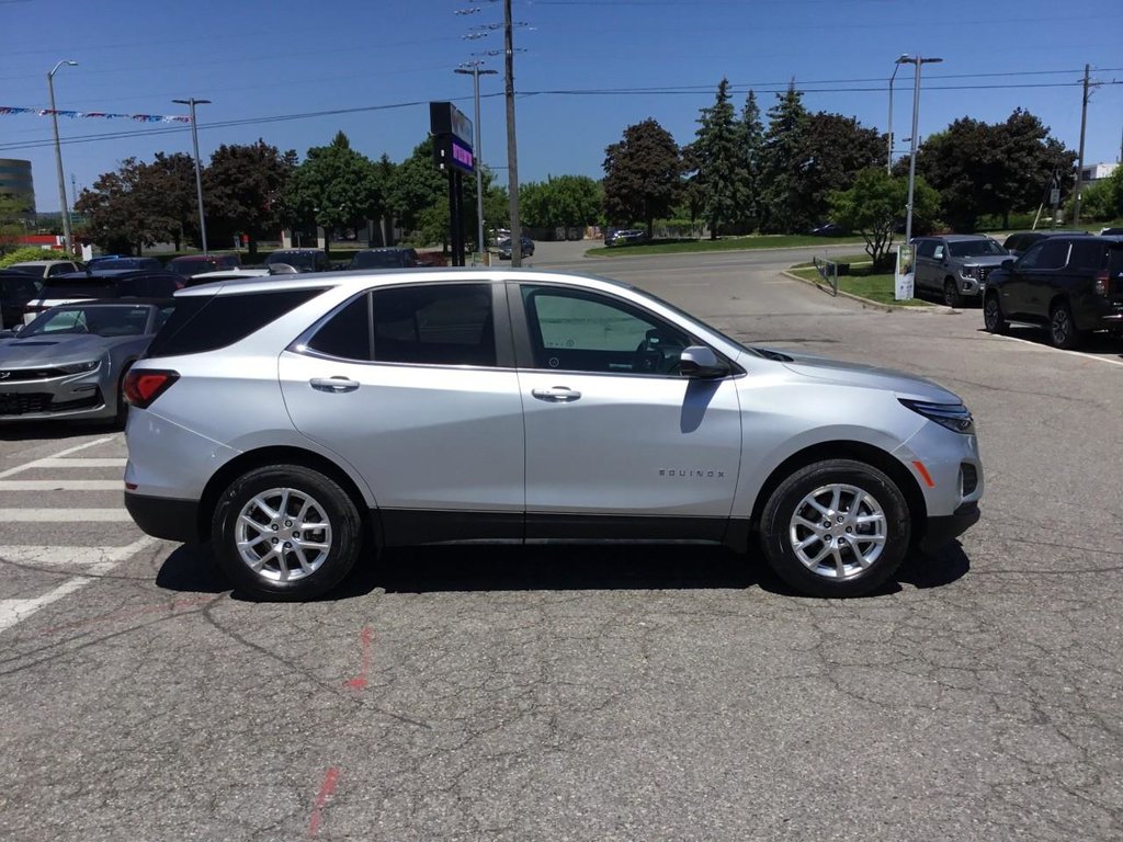 2022 Chevrolet Equinox in Pickering, Ontario - 6 - w1024h768px