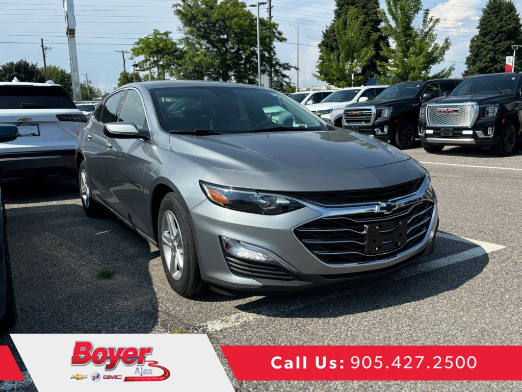 2024 Chevrolet Malibu in Pickering, Ontario - 3 - w1024h768px