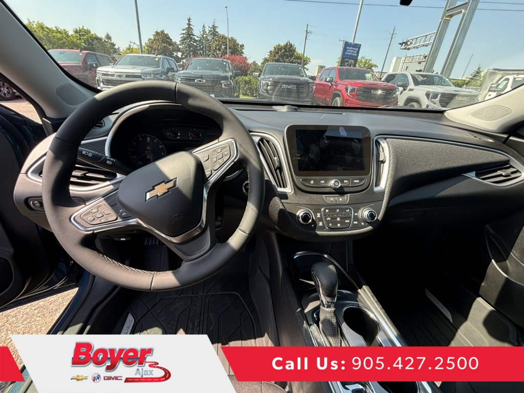 2024 Chevrolet Malibu in Pickering, Ontario - 13 - w1024h768px