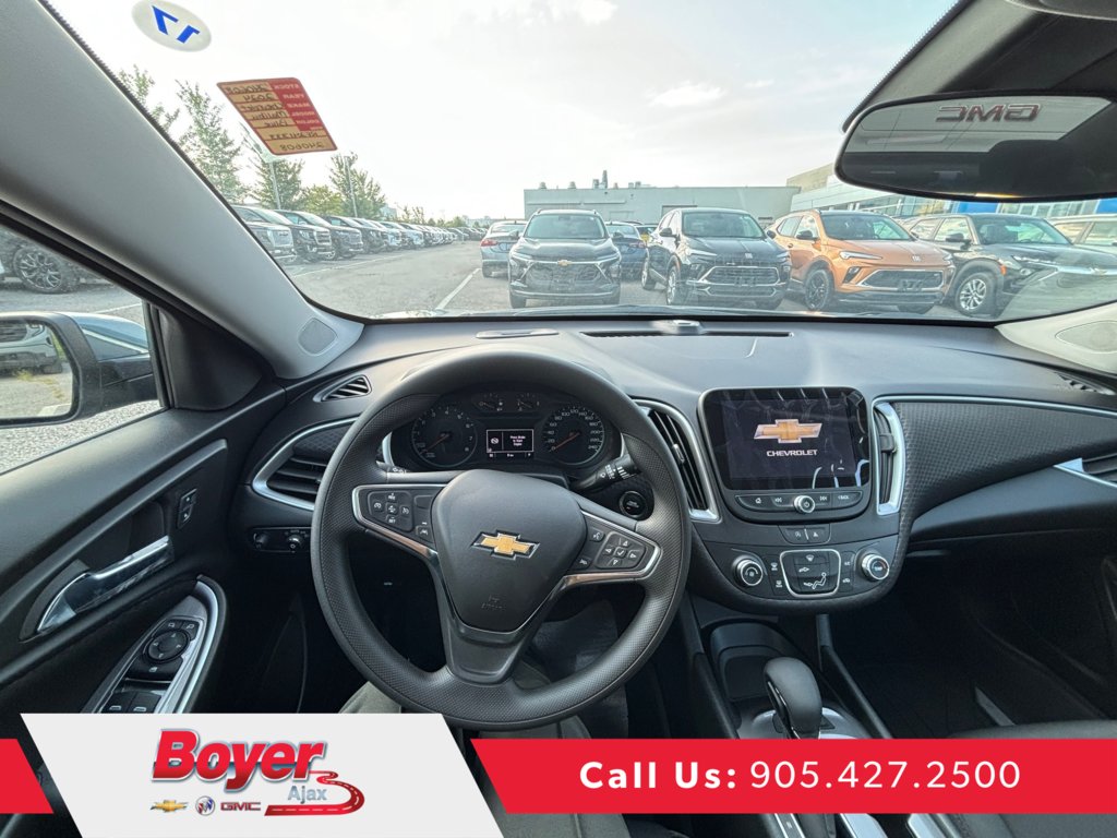 2024 Chevrolet Malibu in Pickering, Ontario - 15 - w1024h768px