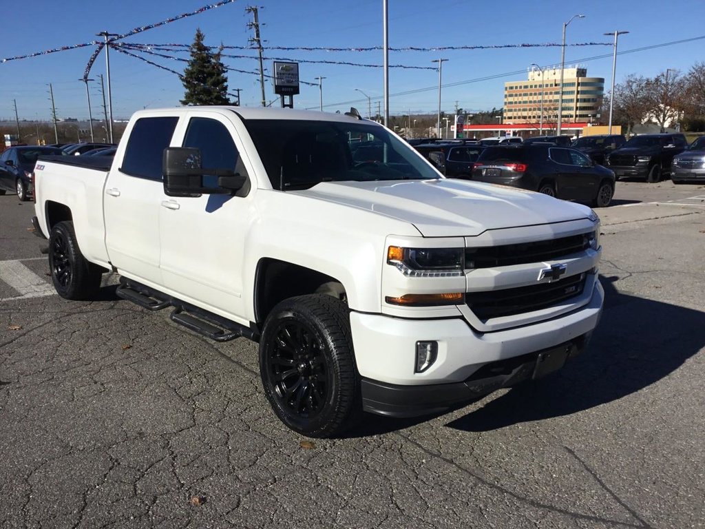 2017 Chevrolet Silverado 1500 in Pickering, Ontario - 7 - w1024h768px