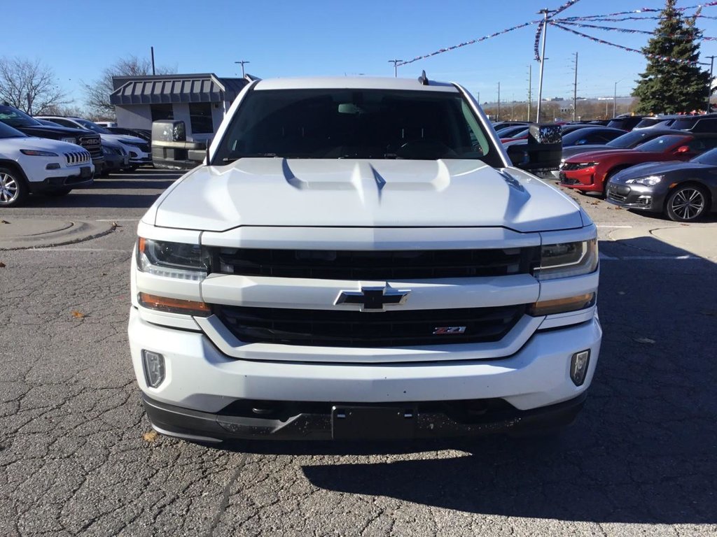 2017 Chevrolet Silverado 1500 in Pickering, Ontario - 8 - w1024h768px