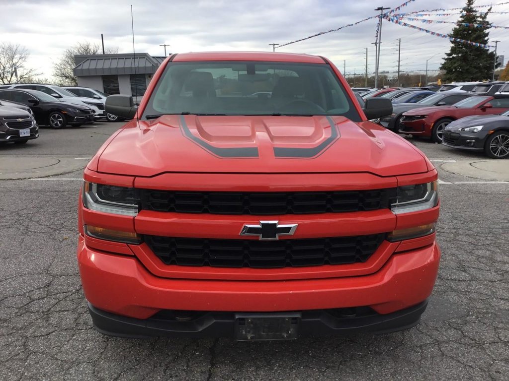 2017 Chevrolet Silverado 1500 in Pickering, Ontario - 8 - w1024h768px